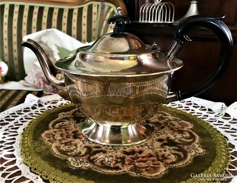 Beautiful, antique, approx. 100-year-old, silver-plated, tea or coffee pot, classic style