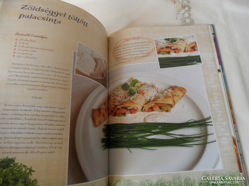 Fazekasné Szántó Tünde: Élvezetes egészség, Bió ételek szakácskönyve.