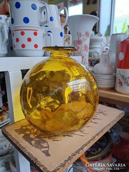 Gyönyörű sárga retro üveg váza Gyűjtői mid-century modern  lakásdekoráció hagyaték
