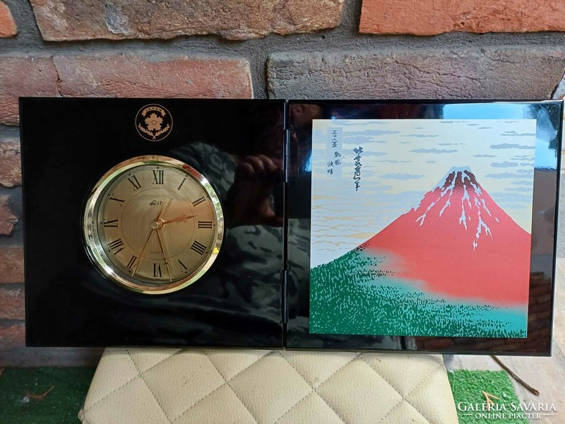 Japán Lily kihajtható nagy óra  Fuji képével