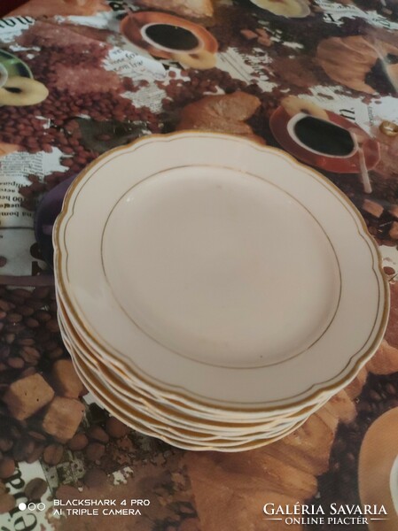 Kahla dessert plates