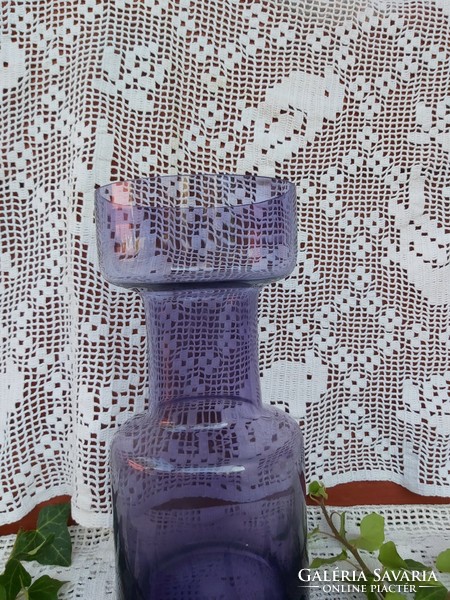 Beautiful purple bohemia? Czech? Murano? Glass vase collector's mid-century modern home decoration heirloom