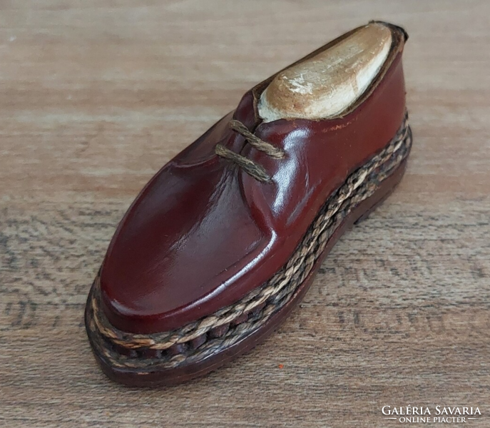Old approx. 1930-40s - Shoemaker's masterpiece of men's shoes (10 cm)