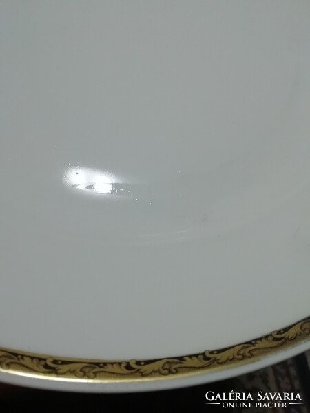 Porcelain offering 22. Kpm is in the condition shown in the pictures