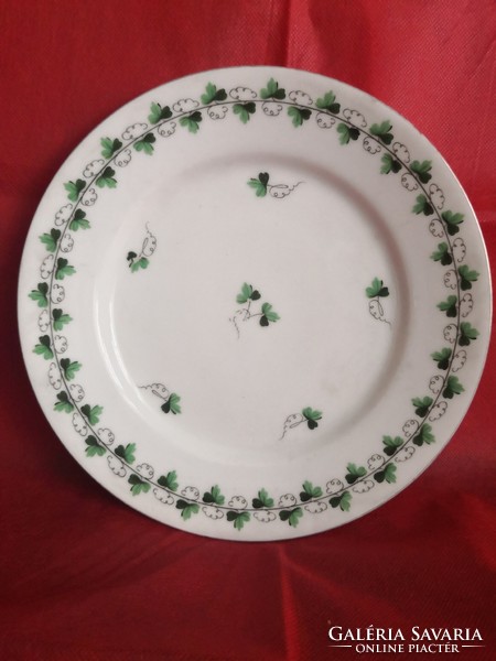 Antique Herend, Old Herend parsley pattern plate, 1912.