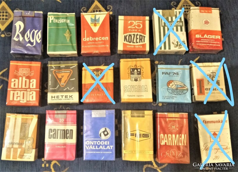 Retro magyar cigaretta bontatlan dobozok