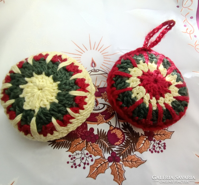 Traditional, rustic crocheted Christmas tree decoration, 2 pieces