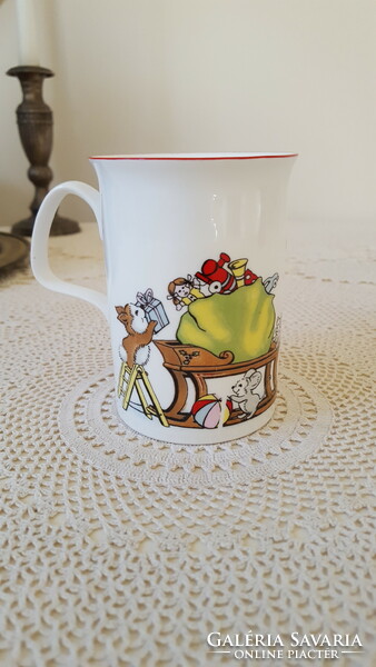 Beautiful Roy Kirkham porcelain Santa Christmas mug