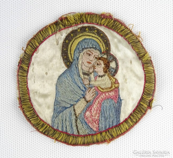 1P698 Régi Mária gyermekével vallási felvarró 9 cm