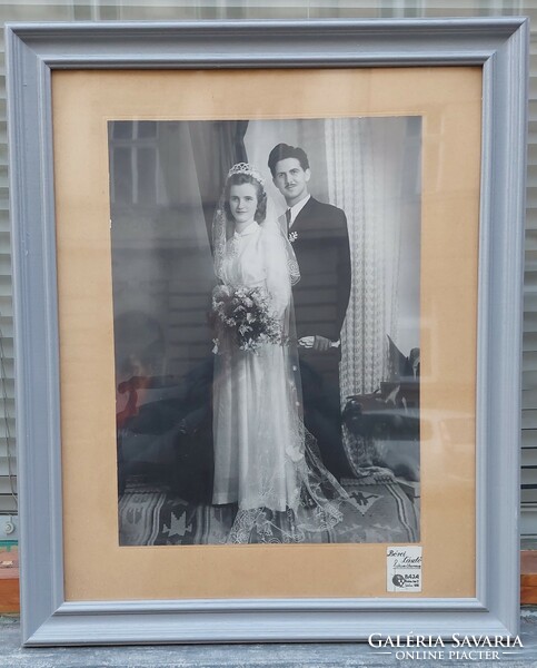 Glazed wooden picture frame, internal size 50x40 cm