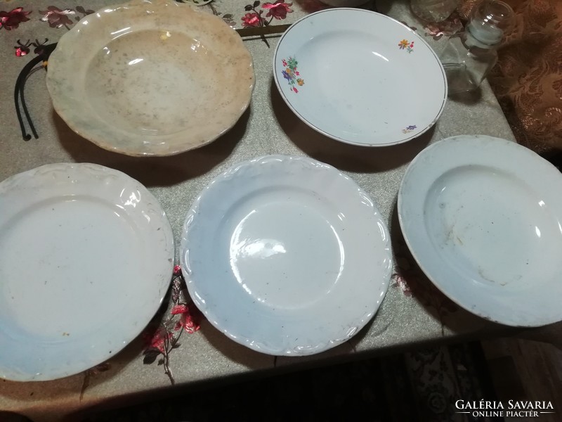 Antik Gránit tányérok 5 db . A képeken látható állapotban van