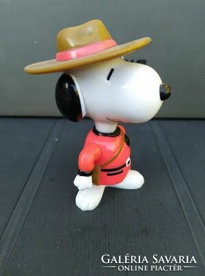 Retro McDonalds műanyag Snoopy figura