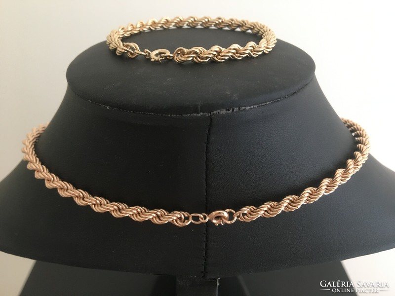 Walles 14 ct rose gold necklace and bracelet set 29.72 g