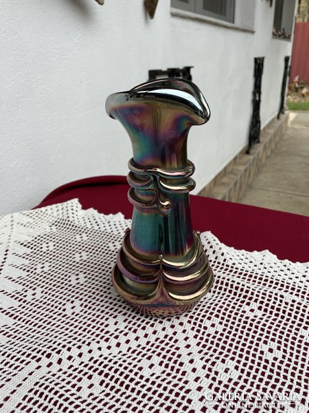 Beautiful eosin iridescent vase Karcagi berekfürdő glass collectors mid-century modern