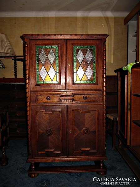 Colonial small cabinet, bar cabinet