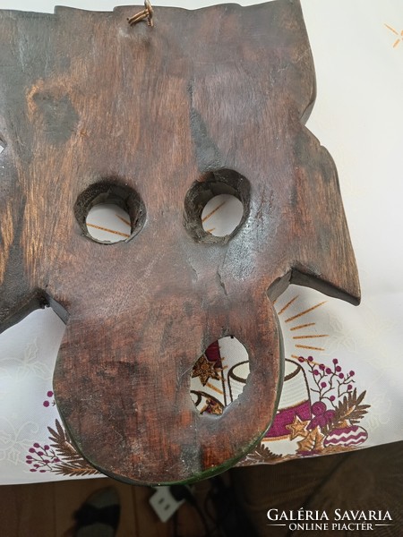 Wooden mask wall decoration