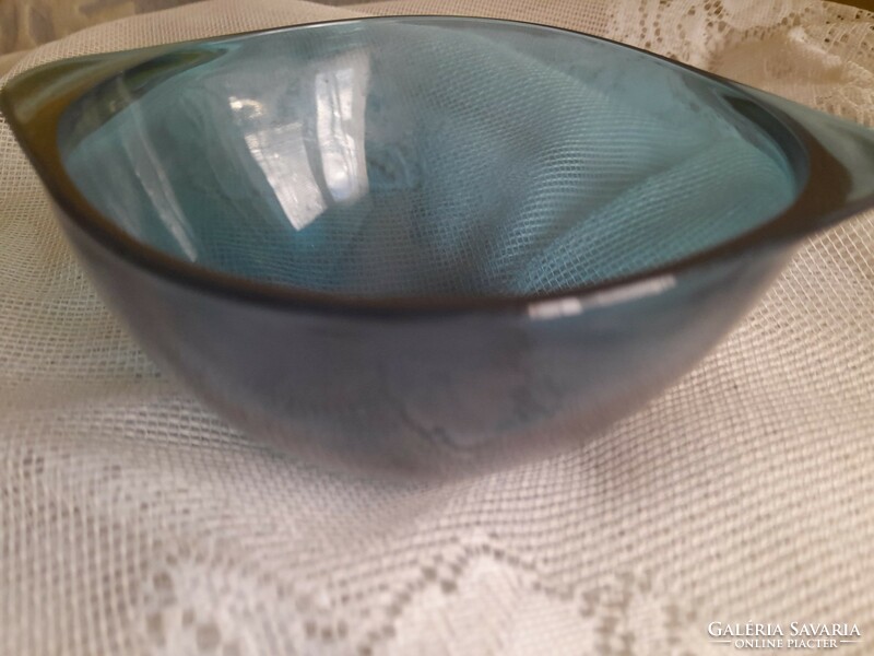 Kek glass bowl