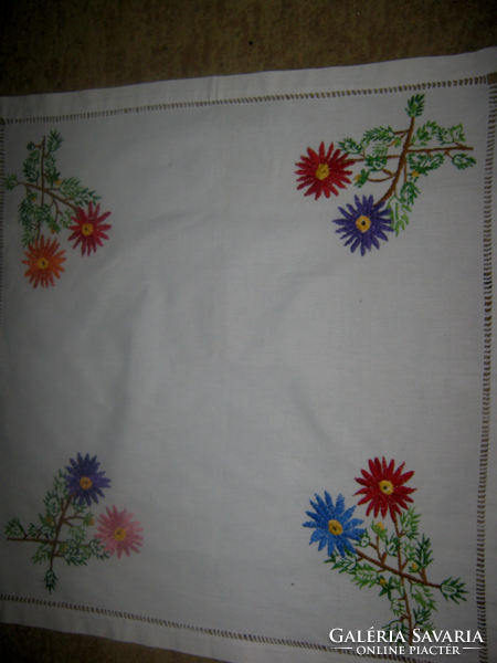 Old embroidered tablecloth 65 cm x 65 cm