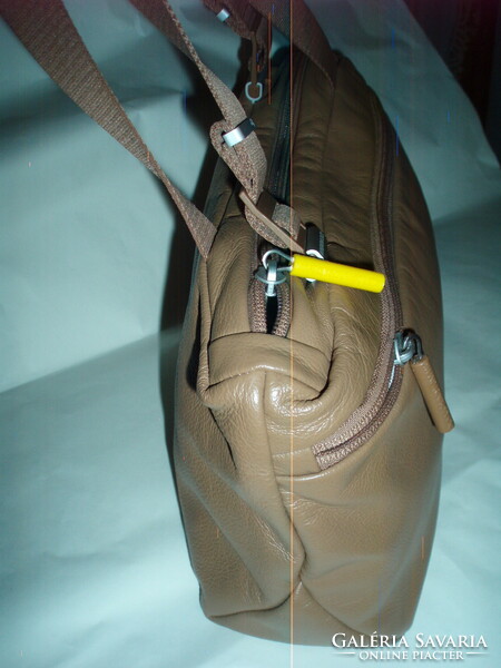 Mandarina duck fawn shoulder bag.