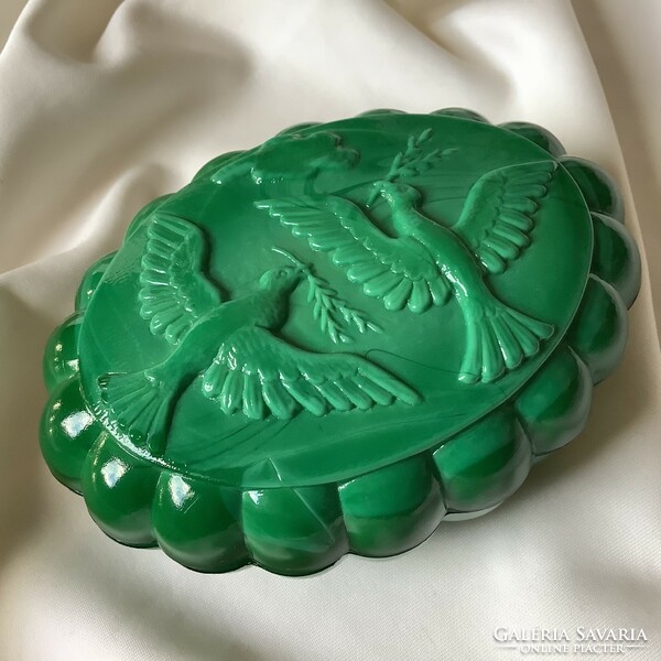 Malachite glass green box chest jewelry holder bonbonier bird dove love gerle couple forest animal