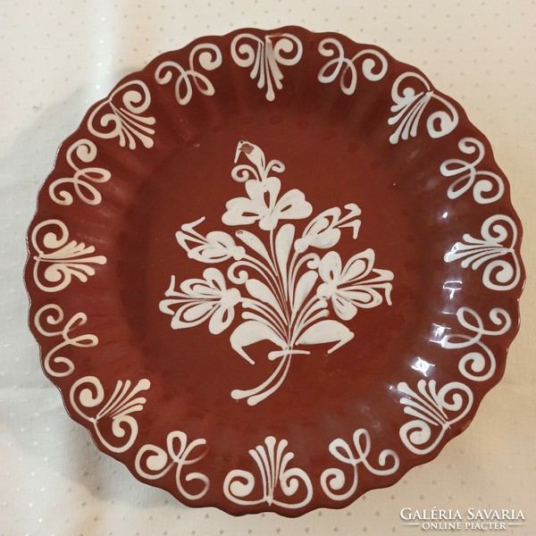 Pair of ceramic wall plates