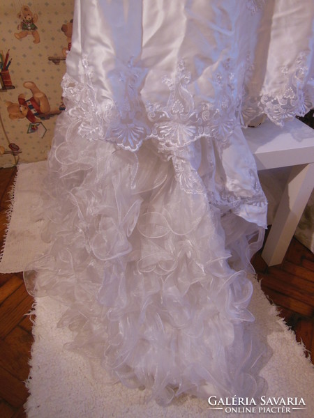 Wedding dress - Vienna - sizes in the description - sewn in a salon - luxury - beaded