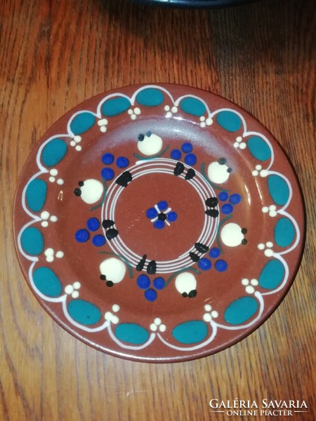 Ceramic wall plate 67.