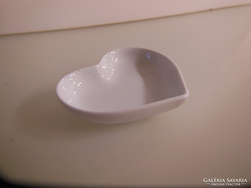 Miniature - bowl - butlers - 8 x 7 x 1.5 cm - porcelain - flawless