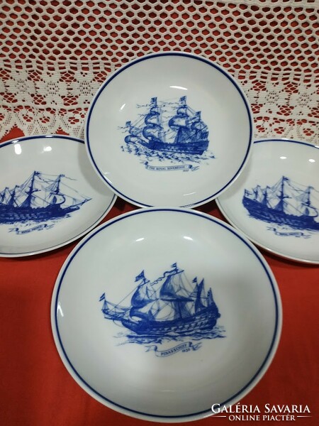Boat plates, kahla porcelain