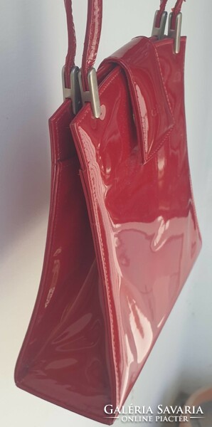 GION piros lakkbőr alkalmi női válltáska, retikül