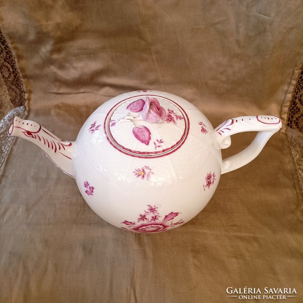 Herend teapot with Nanking pattern from 1943