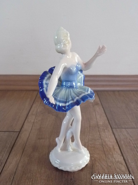 Old ens porcelain ballerina