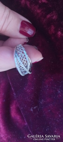 Eladó különleges köves ezüst gyűrű