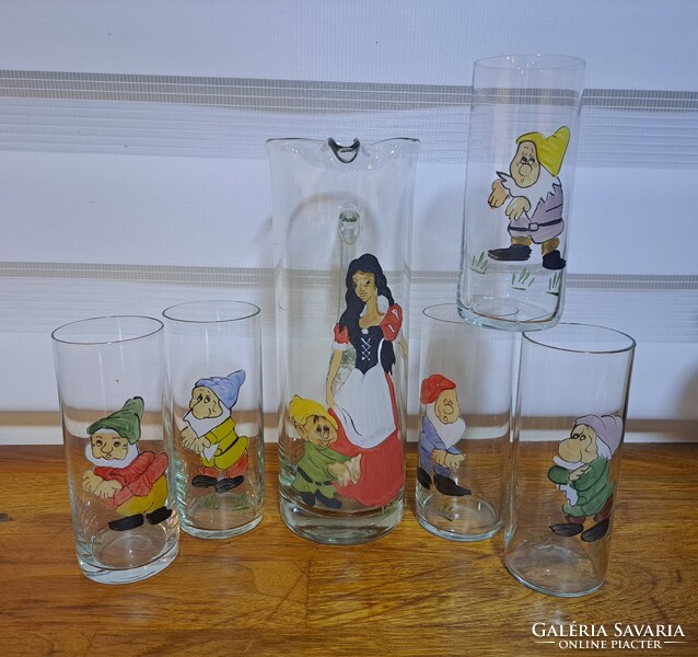 Lemonade - syrupy pitcher with glasses. Snow White and the Dwarf of the Week