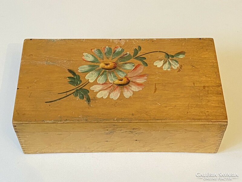 Antique wooden storage box with romantic flower painting 36 x 19 x 11.5 Cm