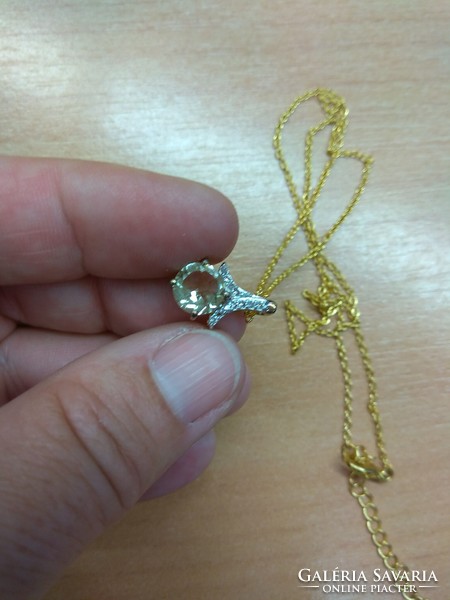 Gold-plated necklace with sparkling white crystal
