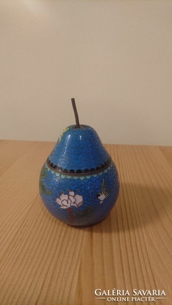 Pear-shaped compartment enamel container