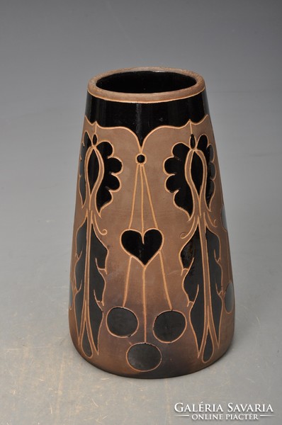 Art Nouveau vase by Alexander Steinbach, 16.5 cm, marked by a field trip