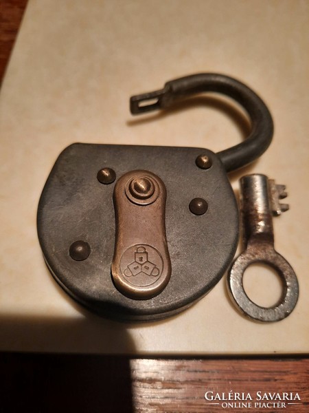 Antique padlocks, 2 German, one Yale USA, all work and are in good condition for their age
