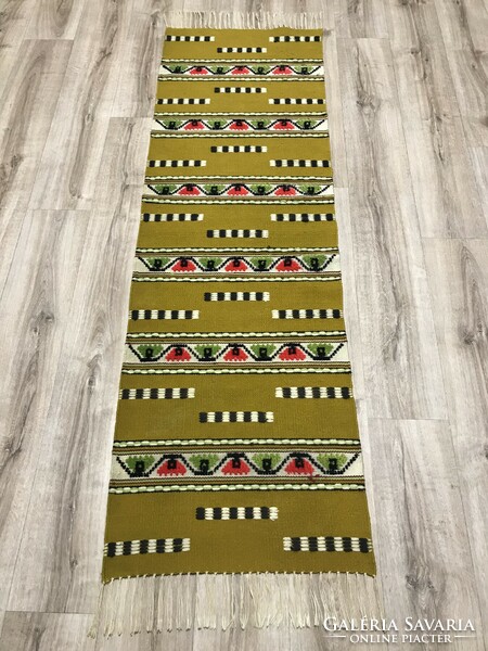 Hand-woven wool rug with a convex pattern from Toronto, 60 x 211 cm