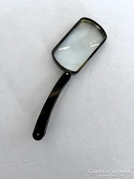 Old, retro photo-mounted vinyl hand magnifier, loupe in its original box (made in Japan)