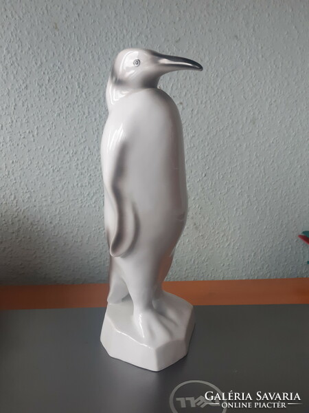 Ravenclaw penguin.