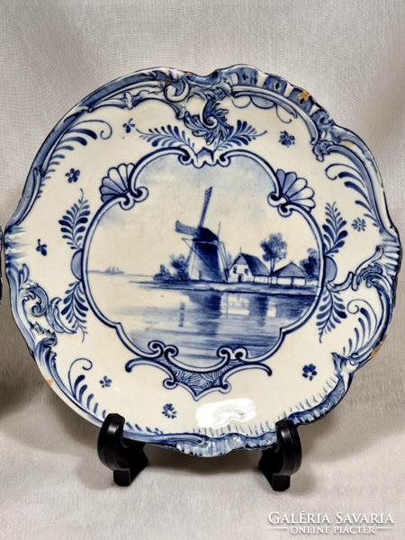 Royal-Bonn Delft porcelánfajansz tányérok, XX.szd eleje.