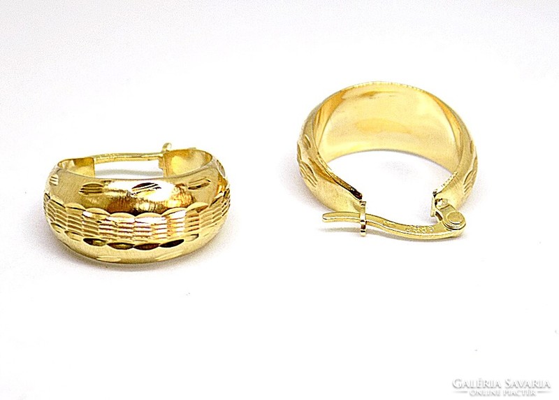 Engraved gold hoop earrings (zal-au121086)
