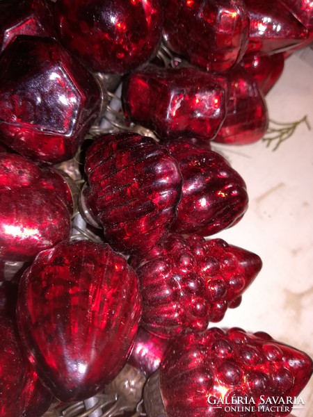 Old glass Christmas tree ornaments approx. 50-60 pcs. Seller