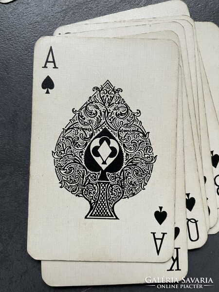 Rare! V. D. & MONTH. Wills 1933 - bezique card game set