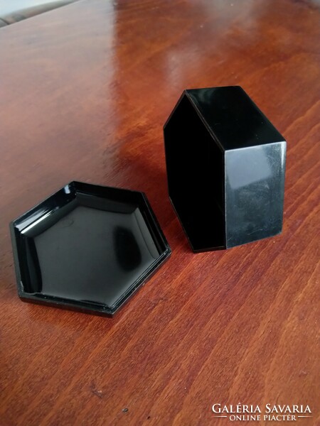 Black hexagonal jewelry holder