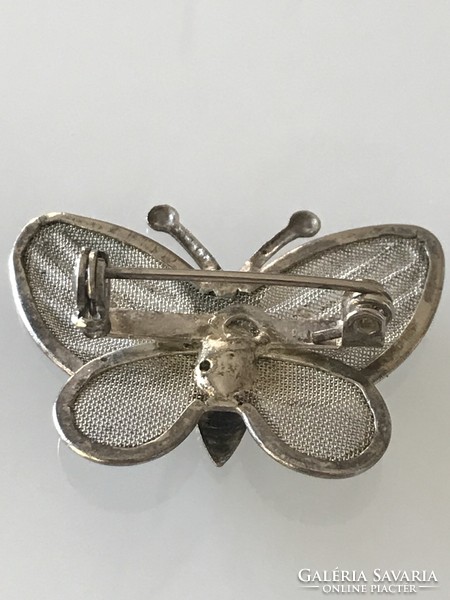 Silver-plated butterfly brooch, 3.2 x 2.2 cm