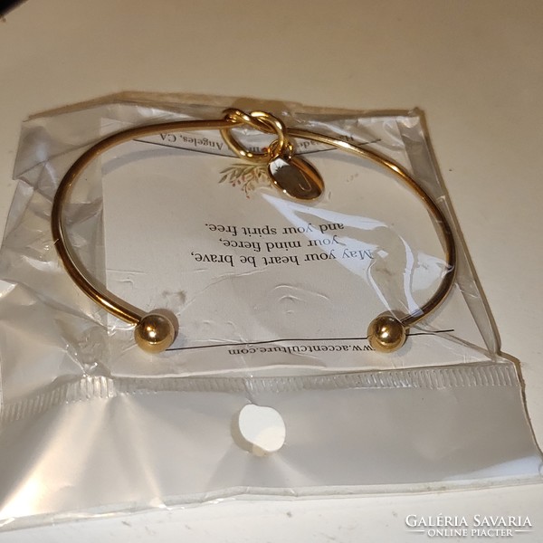 New gold plated bracelet adult size