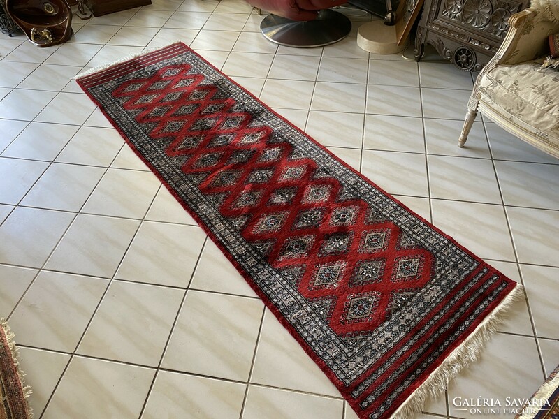 Hand-knotted Pakistani running rug 76x260cm